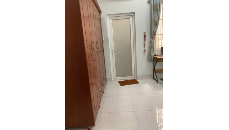 BÁN NHÀ LỘC BUÔN BÁN NGAY TÂN HƯƠNG  HẺM XH, 65M, GIÁ CHỈ NHỈNH 7 TỶ.