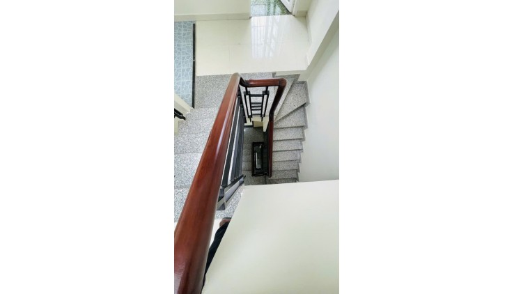 Nhà mới đón tết Tân KNhỳ Tân Quý Tân Phú giáp Aeon 50m2,4Tầng Nhỉnh 5tỷ