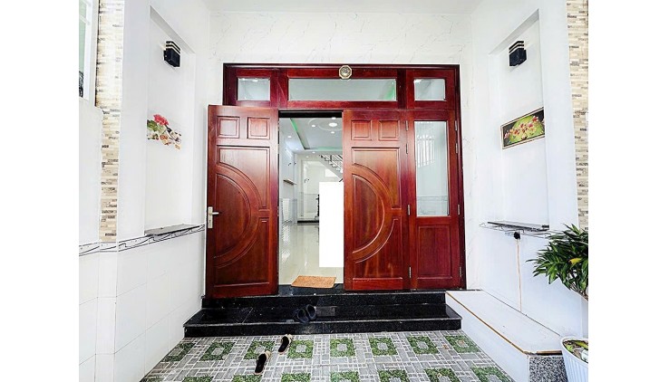 BÁN NHÀ GÒ VẤP- 78M2- ĐÚC 3 TẦNG BTCT- NHÀ MỚI Ở NGAY- NHỈNH 5 TỶ.