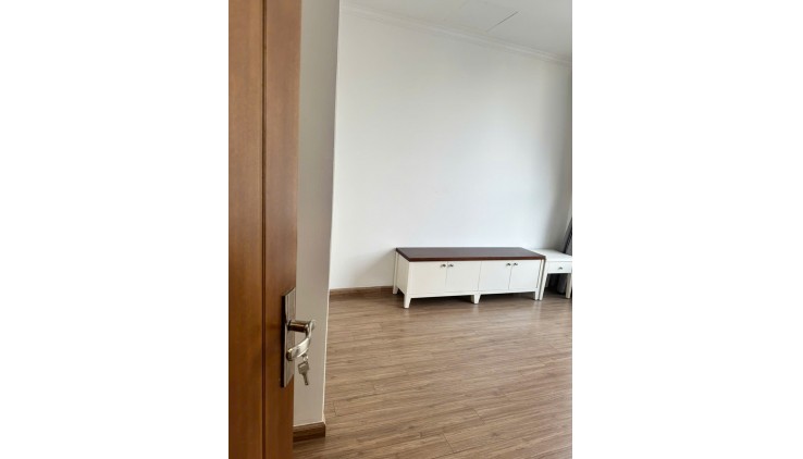 Giá tốt Vinhomes Central Park – 2PN – 75m2, Full NT – 20 Triệu vào ngay