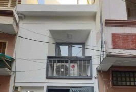 1ty4 SHR nhà 3/ HUỲNH VĂN BÁNH P13 PHÚ NHUẬN