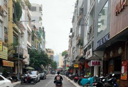 *** 24TỶ TL- BÁN MẶT TIỀN ĐOẠN ĐẸP 2 CHIỀU NGÔ QUYỀN Q5
5TẦNG CN 88.8M2