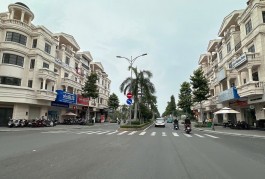 Nhà phố 5 tầng đẹp đón TẾT hẻm 276 Thống Nhất 80m2 ngang 4.2m gần nhà Thiếu Nhi 8.25 tỷ.