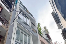 ++ BÁN NHÀ MỚI ĐẸP VÀO Ở NGAY,HXH GẦN MT  TRẦN HƯNG ĐẠO   GIÁP Q1 -5TẦNG 3PN