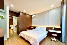 NHÀ 5 TẦNG - KHU BỜ SÔNG GIGAMALL - P.HBC- THỦ ĐỨC - ÔTÔ VÀO NHÀ - 100M RA PHẠM VĂN ĐỒNG