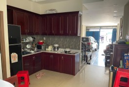 Nhà 4.5 tỷ, NGUYỄN VĂN ĐẬU, 4m x 13m, 4 lầu, cho thuê 20tr.