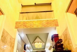 Nhà  Đường Trần Bình Trọng Quận 5 Phường 1.