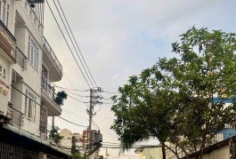 BÁN LÔ ĐẤT MẶT TIỀN THẠNH XUÂN - HƠN 239M2, NGANG 6.5M, FULL THỔ CƯ - ĐẤT TRỐNG TIỆN XÂY CHDV, TOÀ NHÀ VĂN PHÒNG.