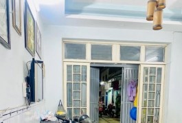 GẤP BÁN GIẢM 600 CÒN 4.35 TL - NGAY CHỢ GÒ XOÀI- HXH CÁCH MT 1 CĂN - 48M - 3 TẦNG - 4PN
