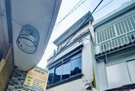 Nhà người quen gửi bán cmt8 Q10 - 38m2 - 4 tầng giá - hẻm xe hơi đổ cổng - giá chỉ có 6 tỷ 9 còn TL