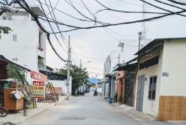 Địnhcư bán gấp nhà HXH khu Aeon T.Phú 68 m2 - 2T 3 PN 5 tỷ, nhà mới giá 5 tỷxx