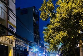 Nhà NGUYỄN ĐÌNH CHÍNH - PHÚ NHUẬN - 4 tầng - 4.5m x 16m - HXH.