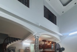Giảm 500 triệu bán nhà NGUYỄN THIỆN THUẬT, Q3, 70m2, 8.5 tỷ.