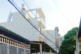 BÁN NHÀ NGAY CHỢ HIỆP THÀNH DIỆN TÍCH KHỦNG