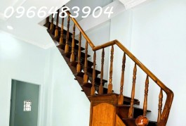 Cho thuê nhà nguyên căn 90m2 2pn đường 5 - Linh Chiểu