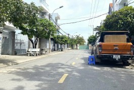 Gấp Bán nhà MẶT TIỀN, đường số, Q2, DT 75m2, ( 4 x 19), Đường 15m có vỉa hẻ, chỉ 5 tỏi hơn