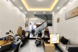 Bán nhà hẻm oto kế MT Lũy Bán Bích quận Tân Phú DTcn 61,9M chỉ 5.6 ty