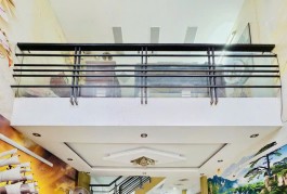 Bán nhà ở ngay Lê Văn Quới, Bình Tân, 3 tầng, 4m x 15m, HXH 5m, chỉ 5.6 tỷ