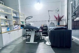 Do mua được nhà. Sang gấp nhà thuốc ngã tư bốn xã, mặt tiền đẹp
