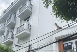 CHÍNH CHỦ Cần Bán Nhanh căn nhà vị trí đẹp- giá tốt tại quận Tân Bình, TPHCM