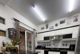 Biệt thự đường số Tên Lửa Bình Tân ngang 10m 3 tầng đẹp chỉ 25 tỷ.