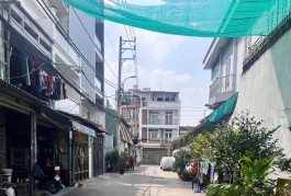 Nhà mới đón tết Mã Lò Lê Văn Quới gần ngã tư 4 xã hẻm 7m thông 60m2,4Tầng Nhỉnh 5tỷ