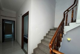 HXH thông Hương Lộ 2 Bình Tân 3 tầng 35m2 nhỉnh 3 tỷ.