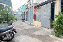 Bán nhà chính chủ Lê Văn Khối, GV,  cv Làng hoa (2 tầng, ngang 5 nở hậu 6,5m),  dài 10.5m, ,chỉ 5.7t tL