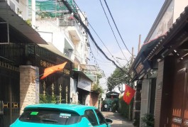 Gấp bán trước tết Lê Trọng Tấn  Tân Phú giáp Aeon hẻm xe hơi 62m2,2Tầng Nhỉnh 5tỷ