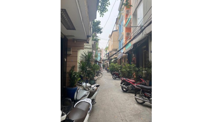 Tòa nhà siêu phẩm CHDV 11 Phòng, Chỉ 11,5 tỷ Nguyễn Thời Trung, P.6, Quận.5