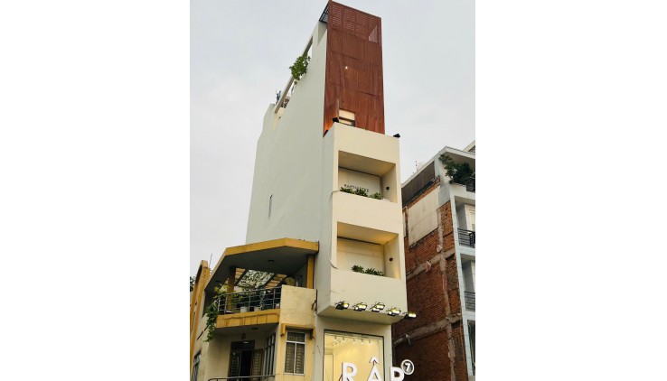 Bán MT 315 Lê Văn sỹ P.13 Quận 3 DT 4,5x 25m  Giá 40.5 tỷ