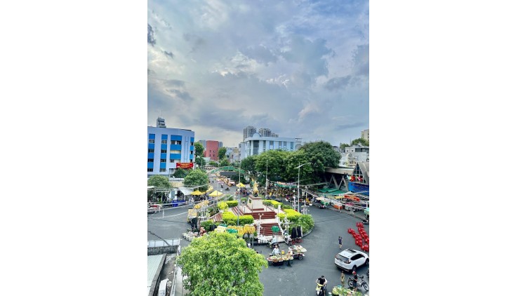 *HIẾM NHÀ BÁN-MTKD Ngay Chợ Nguyễn Tri Phương 66m2-3Tầng,Vuông A4, HC Đủ,12.6Tỷ TL
