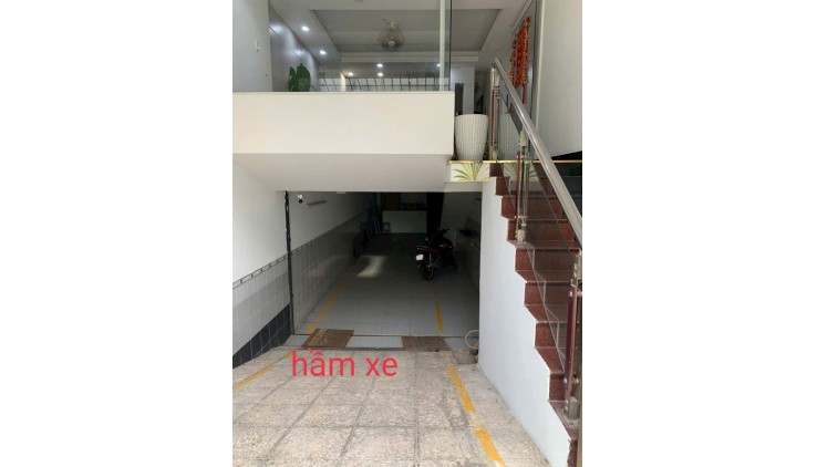 Bán nhà mặt tiền An Phú An Khánh, đang có HĐ thuê sẵn, 4 tầng, có hầm, Sổ hoàn công