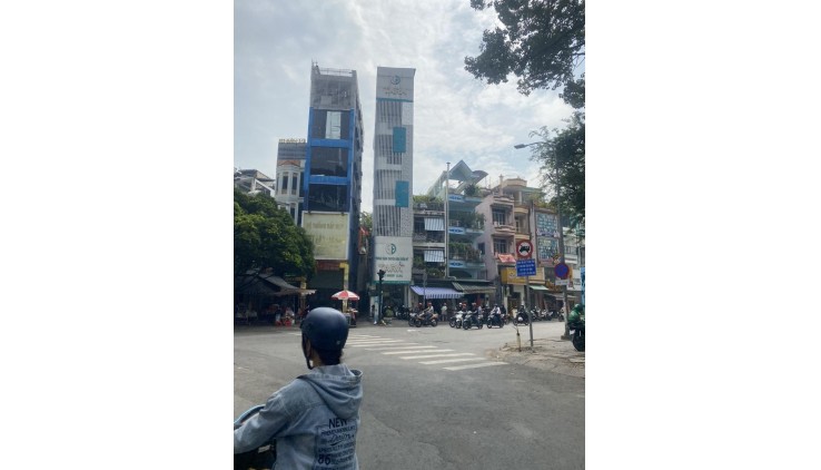*** SÁT 3/2 QUẬN 11- ÔTÔ Vào Nhà-79M2,6Tầng+Thang Máy-Mới đẹp Ở Ngay 15TỶ TL.