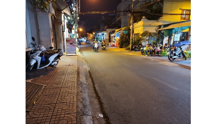 BÁN NHÀ MẶT PHỐ PHONG PHÚ, QUẬN 8 - 68M2, 4PN, 3WC - 8 TỶ - SỔ HỒNG CHÍNH CHỦ