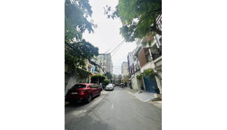 Bán nhà ngay NGUYỄN GIA TRÍ BÌNH THẠNH - 4m x 18m - 5 phòng