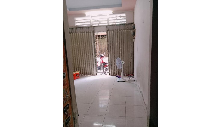 NTK-25.1-325
NTK-25.1-325
Nhà bán –hẻm 8m –Thoại Ngọc Hầu – 40m2 –xem là chốt