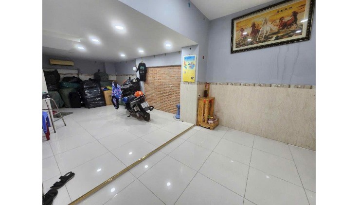 **Bán Căn Duy Nhất ,Ôtô Vào Nhà, Gần Mặt Tiền Sầm Uất Nguyễn Tri Phương  (4.3X23)14.6Tỷ