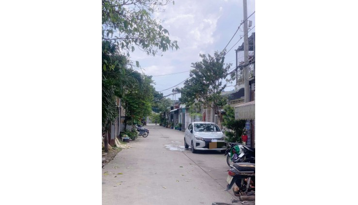 Nhà lô góc hxh thông tứ tung 61m2-2tang Dương Thị Mười Q12 , ngay chợ Hạt Điều , 3 tỷ nhỉnh 0932030061
