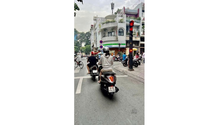 * VIP QUẬN 5_Mặt Tiền Triệu Quang Phục Ngay Nguyễn Trãi 4Tầng (4.2X20)Sổ Vuông,HCĐ, 22Tỷ