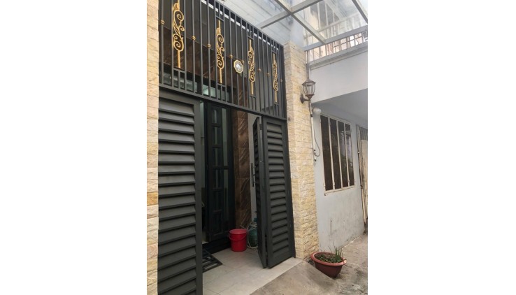 TRUNG TÂM- P5Q8- TẠ QUANG BỬU - BÙI MINH TRỰC - NHÀ 4 TẦNG MỚI ĐẸP - SÁT MẶT TIỀN, CHỈ 6.2 TỶ