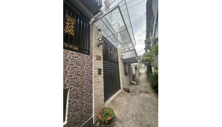 CHỈ 6.2 TỶ, TRUNG TÂM- P5Q8- TẠ QUANG BỬU - BÙI MINH TRỰC - P5 - NHÀ 4 TẦNG MỚI ĐẸP - SÁT MẶT TIỀN .