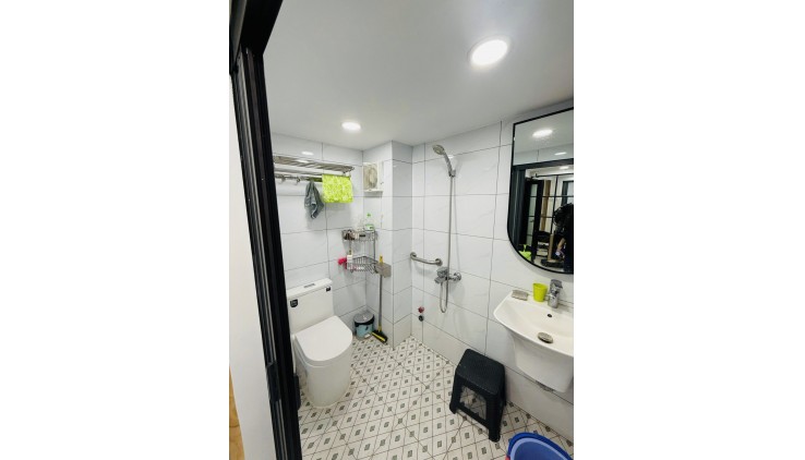 NHÀ ĐẸP  PHƯỜNG 3 , QUẬN 8  - TẶNG NỘI THẤT  CAO CẤP  - KHU VỰC TRUNG TÂM , CÁCH AEON QUẬN 8 CHỈ 500M