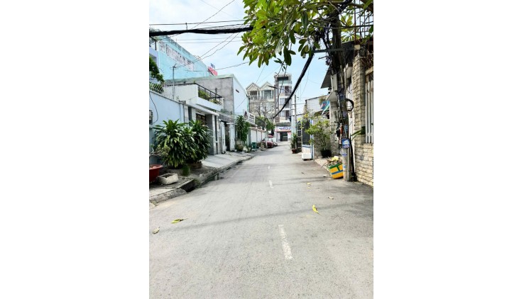 BÁN GẤP LÔ GÓC 2 MẶT TIỀN ĐƯỜNG 35 - NGUYỄN TUYỂN - BÌNH TRƯNG TÂY Q2