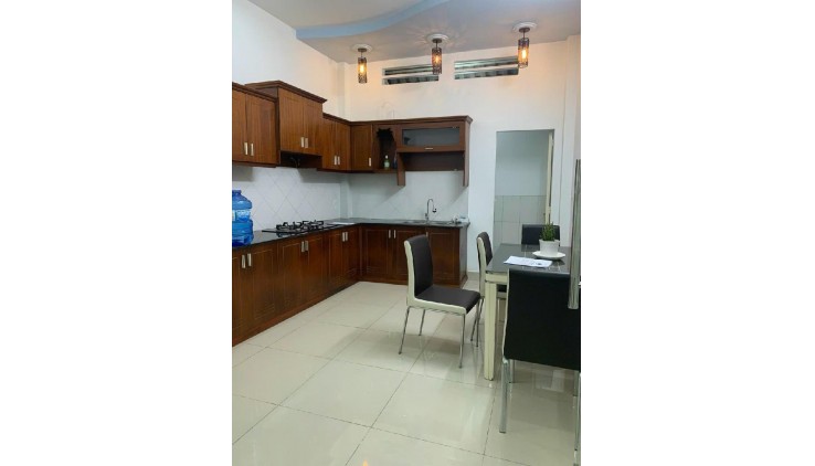 CHỈ 6.9 TỶ, [P3Q8], KHU VIP ÂU DƯƠNG LÂN. 4 TẦNG ĐÚC BTCT HOÀN CÔNG ĐỦ.