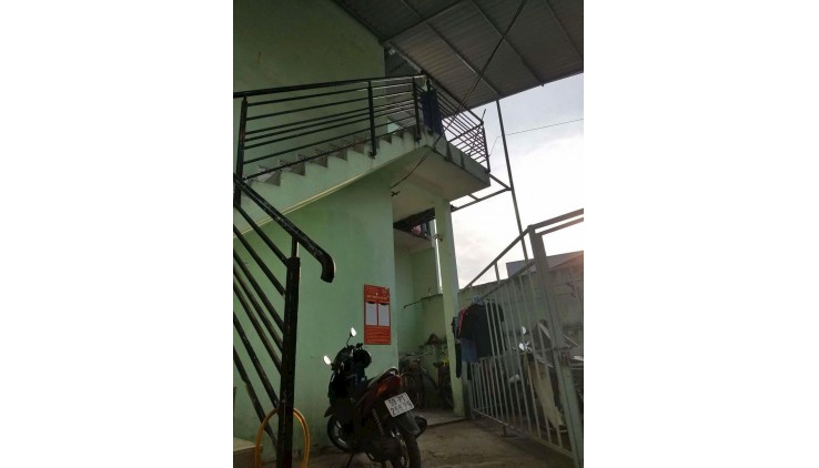 Bán nhà trọ 18 phòng, 200m², sổ hồng hoàn công, 6.5 tỷ - đường 8, Linh Xuân