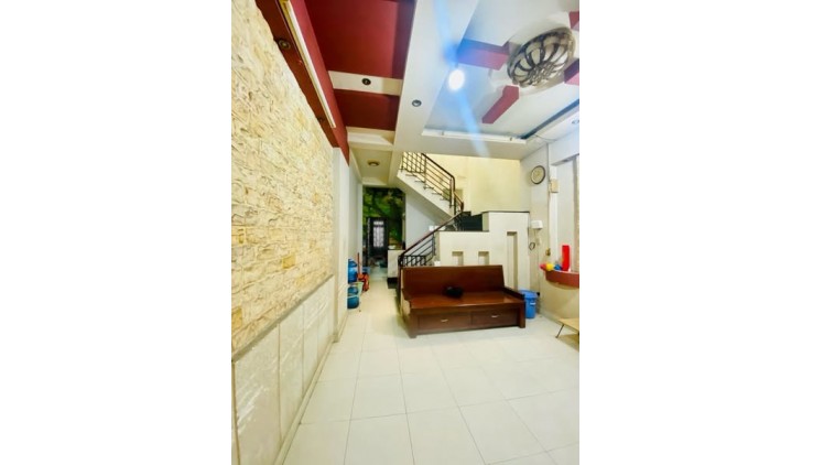 Mặt tiền Bùi Minh Trực 4x32 Nở hậu Ở ngay chỉ 9 tỷ 8