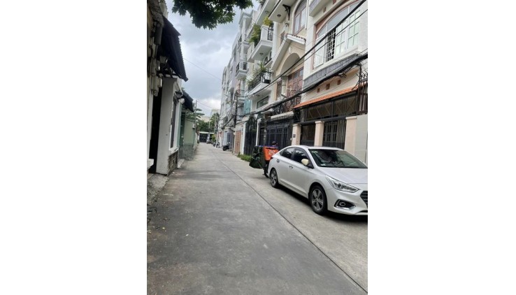 SÁT MẶT TIỀN HOÀNG DIỆU XE HƠI Q4
5 TẤM CÓ 4 TỶ