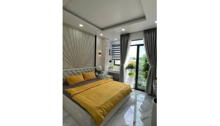 Nhà đẹp hiện đại 4x17 ngay Bùi Minh Trực chỉ 8 tỷ 2