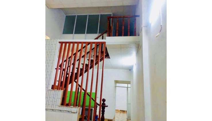 NHANH MỚI KỊP - NGAY 4 XÃ - HXH ĐỖ CỬA - NHÀ MỚI 66M2 - 2 TẦNG - 3PN CHỈ 4.3 TỶ BL
